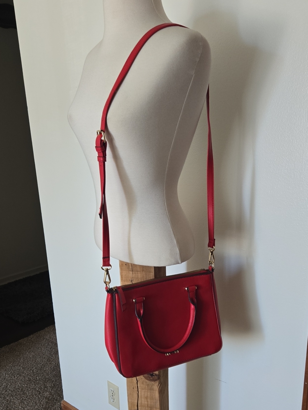 Red Leather Crossbody Satchel - Women's Bag